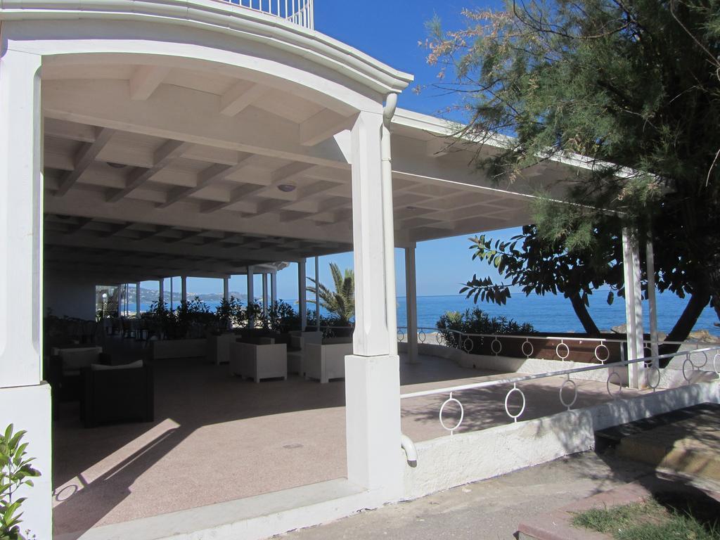 Hotel Ristorante La Scogliera - Nuova Gestione Piraino Exterior foto